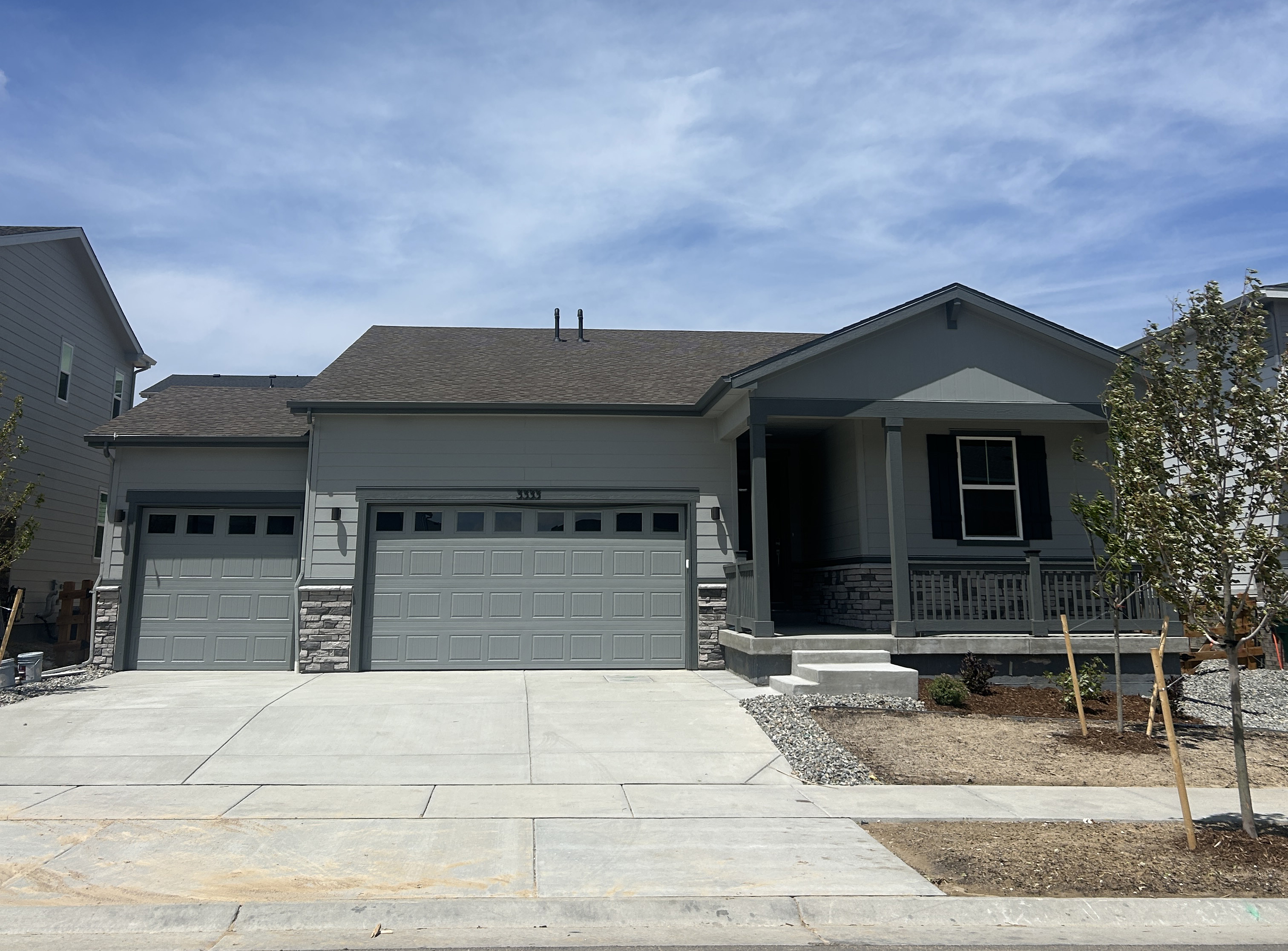2403 3333 N. Irvington Street
