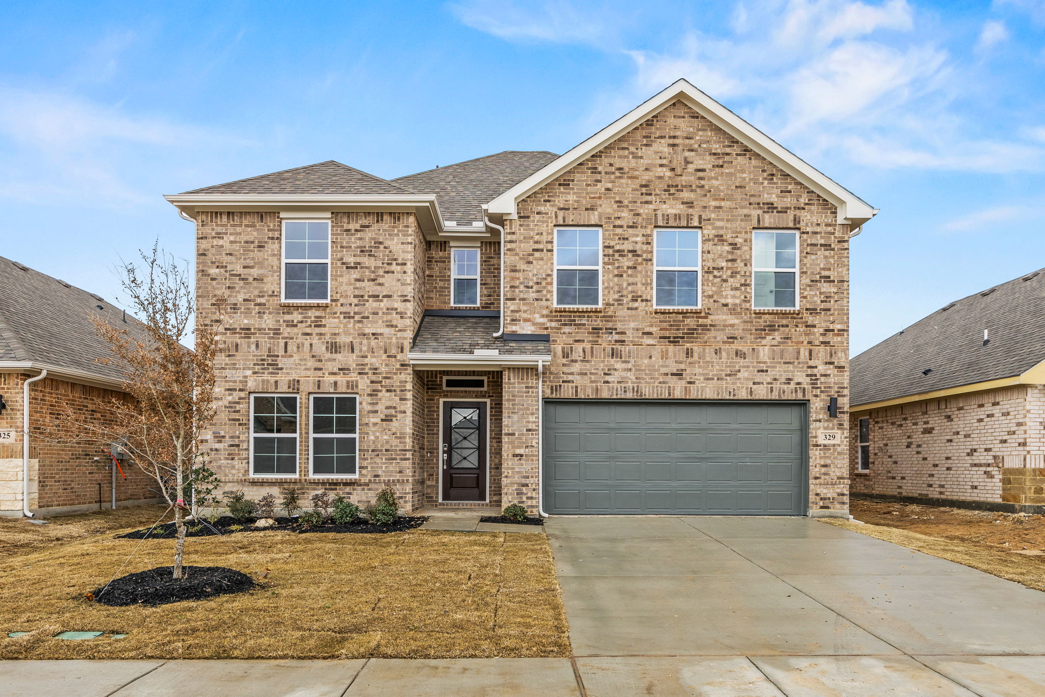 2I18 329 AMBERVILLE DR